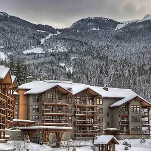 **** Hotel Lodging Ovations Canada
